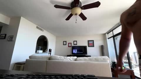 Snapshot of callesalada chatting on March 21, 6:33 pm callesalada online show from March 21, 6:33 pm