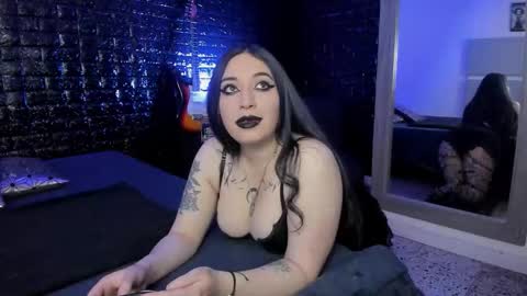calliope_dark online show from September 27, 1:27 pm