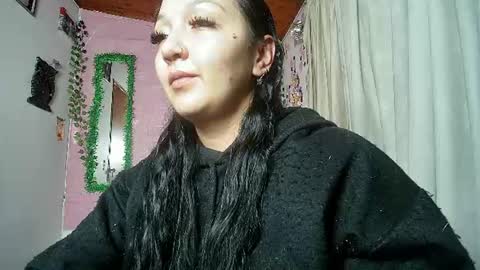 paula online show from July 7, 6:47 am