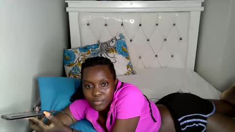 Snapshot of callmemonday chatting on September 11, 8:20 pm Monday online show from September 11, 8:20 pm