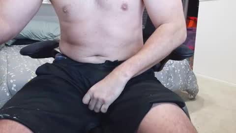 Snapshot of callmeroger33 chatting on February 19, 4:58 pm callmeroger33 online show from February 19, 4:58 pm