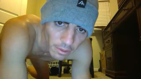 Snapshot of calplay chatting on February 8, 3:19 am calplay online show from February 8, 3:19 am
