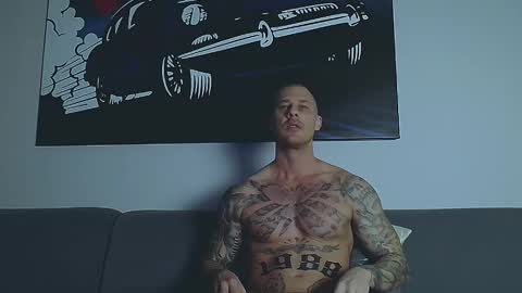 Calvin  online show from January 7, 11:51 pm