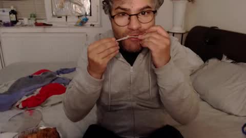 Calvinjohnlad online show from November 10, 12:20 am