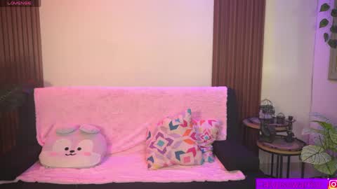 Calypso and Kayla online show from May 11, 6:16 pm