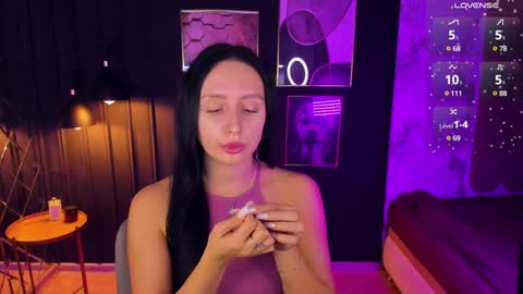 Christy online show from December 11, 7:57 pm