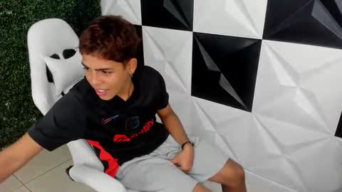 cam_xman online show from December 3, 1:13 am