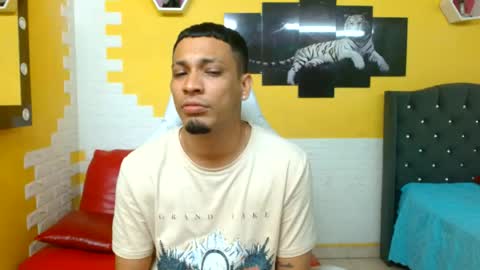 cam_xman online show from May 23, 7:13 am