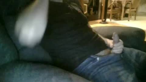 Snapshot of cambot4000 chatting on February 24, 2:20 am Cambot4000 online show from February 24, 2:20 am