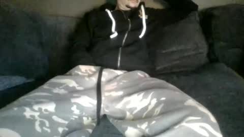 Snapshot of cambot4000 chatting on February 27, 2:55 am Cambot4000 online show from February 27, 2:55 am