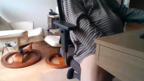 Snapshot of camcologne chatting on September 30, 7:35 am camcologne online show from September 30, 7:35 am