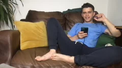 Snapshot of camdoattitude chatting on July 31, 9:25 pm CamDoAttitude online show from July 31, 9:25 pm