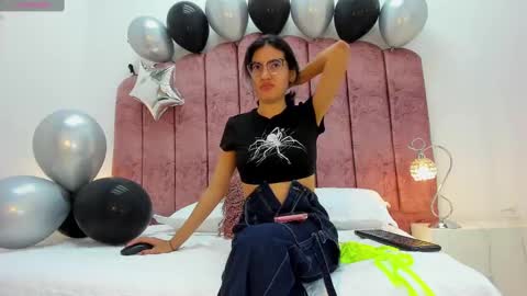  Cameron Cutee  online show from October 1, 11:27 am