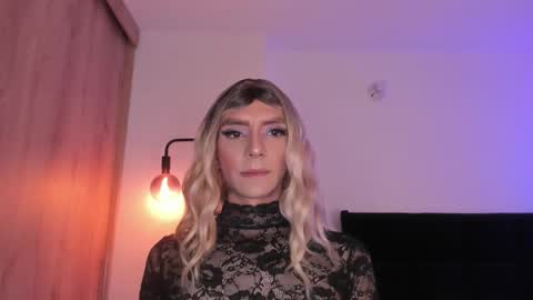 Cameron online show from February 11, 1:32 am