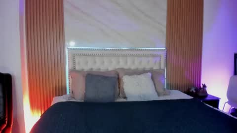 Snapshot of cami_merlano chatting on May 20, 7:42 pm cami_merlano online show from May 20, 7:42 pm