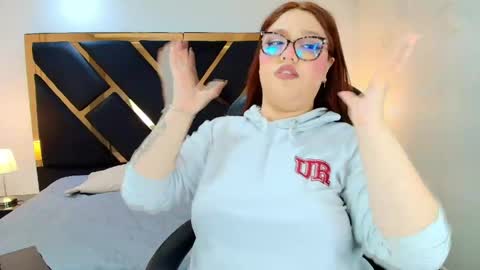 Camila Osorio online show from May 28, 7:11 pm