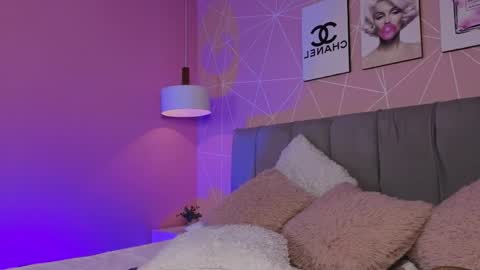 Snapshot of camil_rayne chatting on May 26, 8:27 pm Camil online show from May 26, 8:27 pm