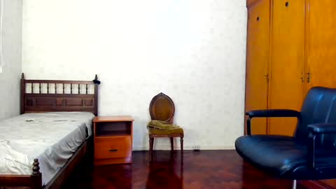 Cami online show from January 31, 2:04 am