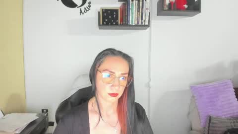 camila_bj online show from April 29, 4:49 am