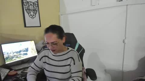 camila_bj online show from May 14, 5:14 am