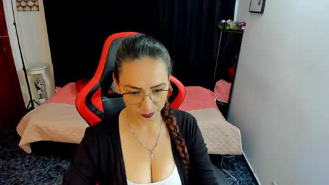 camila_bj online show from May 16, 5:26 am