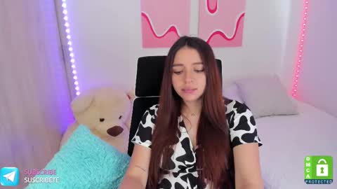  C A M I  online show from February 11, 9:25 pm