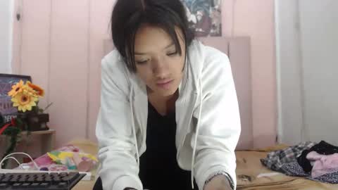 camila_williiamsres online show from May 9, 5:45 am
