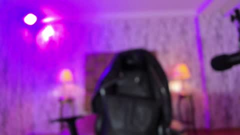    online show from February 24, 8:58 pm