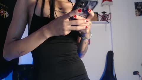 Snapshot of camilahot_girl chatting on April 24, 9:50 pm kira online show from April 24, 9:50 pm