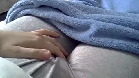 flash 50 tokens BIG CLIT  tits pussy. masturbation big clit 150 tokens fingers inside pussy 1000 tk  pump big clit 300 tk online show from March 1, 4:53 pm