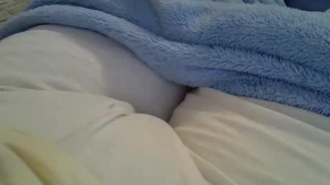 flash 50 tokens BIG CLIT  tits pussy. masturbation big clit 150 tokens fingers inside pussy 1000 tk  pump big clit 300 tk online show from April 12, 1:38 pm