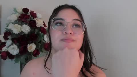 Snapshot of camilasofiia chatting on December 19, 2:23 am Camila online show from December 19, 2:23 am