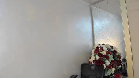 Snapshot of camilasofiia chatting on September 29, 12:16 am Camila online show from September 29, 12:16 am