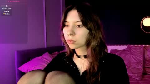 Camilla online show from May 26, 6:20 am