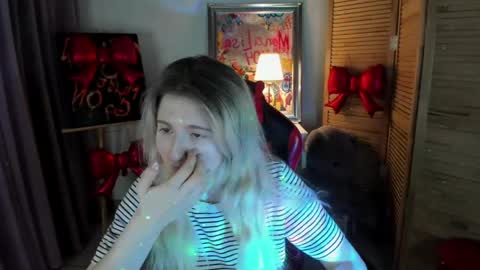 camilladreamer online show from March 8, 6:23 pm