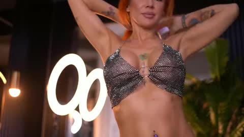 Snapshot of camillastarrx chatting on May 25, 6:58 pm CamillaStarrX online show from May 25, 6:58 pm