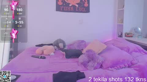 Camille  online show from March 11, 7:53 pm