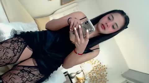 camillejoson online show from March 15, 12:38 am