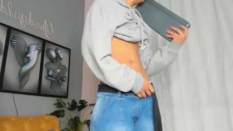 Camillo Virgil online show from December 21, 11:28 am