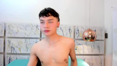 Snapshot of camilo_konor chatting on February 12, 11:38 am CAMI online show from February 12, 11:38 am