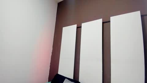 Snapshot of camilo_konor chatting on February 17, 10:56 am CAMI online show from February 17, 10:56 am