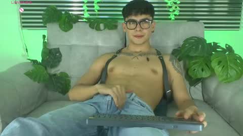 CAMILO online show from May 25, 11:33 pm