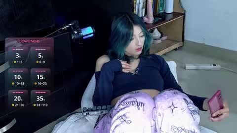 Cami  online show from November 25, 3:17 am