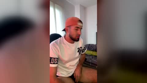 camilor_30 online show from May 12, 12:46 pm