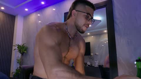 Camilo Watson online show from March 30, 1:50 am