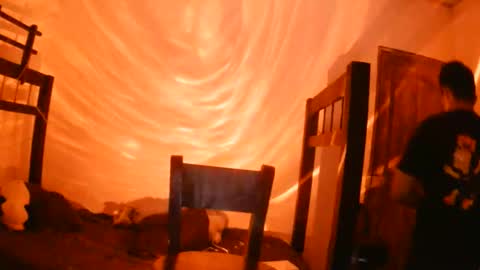 Camilowhite  online show from November 17, 7:08 pm