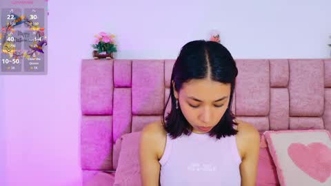 Snapshot of camiluxe chatting on October 24, 12:45 pm camiluxe online show from October 24, 12:45 pm