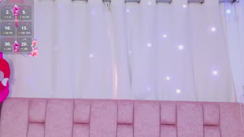 camiluxe online show from May 12, 8:39 pm