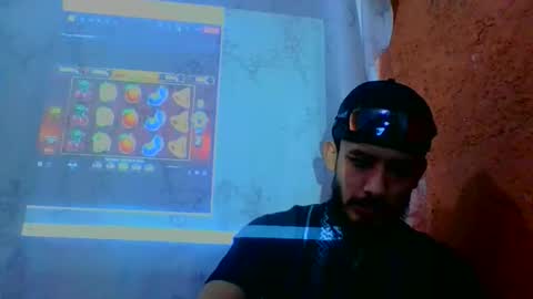 camisitas737 online show from February 15, 5:42 pm