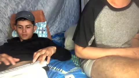 Snapshot of camivaron chatting on January 26, 3:06 am camivaron online show from January 26, 3:06 am